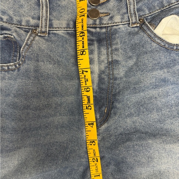 Women's super wide leg Distressed Blue Jeans - Picture 8 of 9